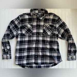 Black and White Thick Flannel Button Up Long Sleeve Shirt - Men’s 2XL